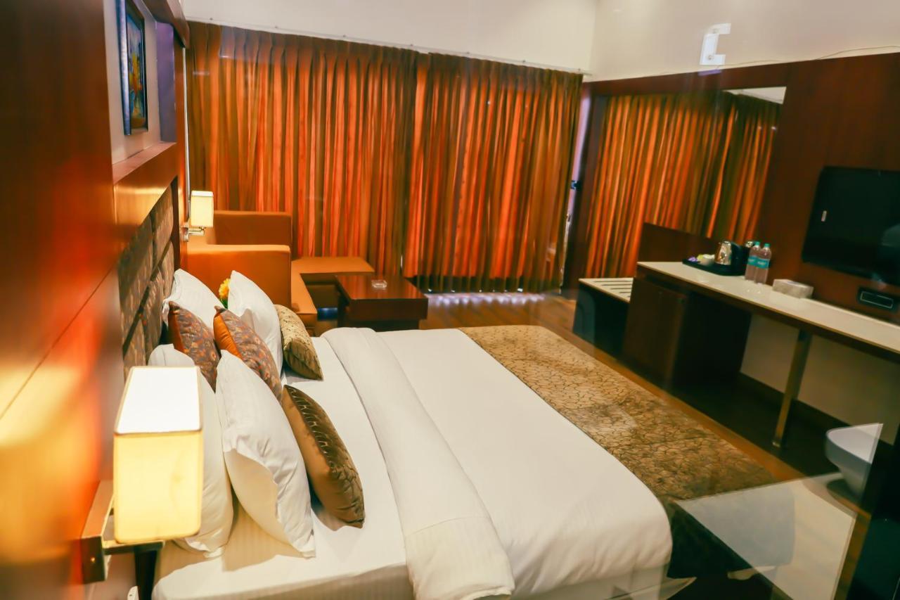 Oralia Resort Ashvem Beach Ngoại thất bức ảnh