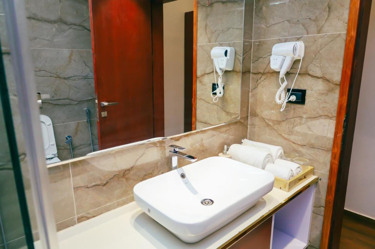 Oralia Resort Ashvem Beach Ngoại thất bức ảnh