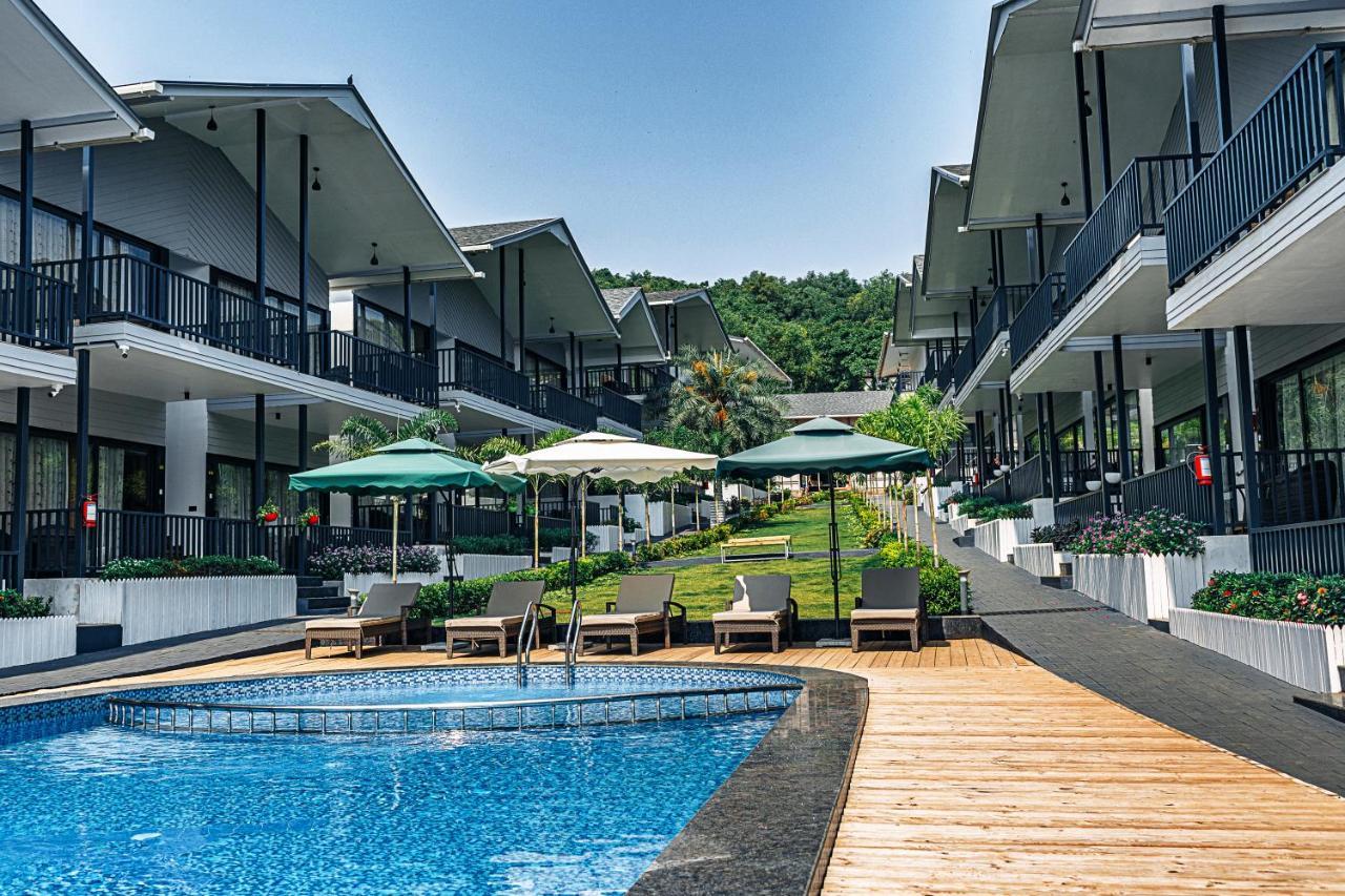 Oralia Resort Ashvem Beach Ngoại thất bức ảnh