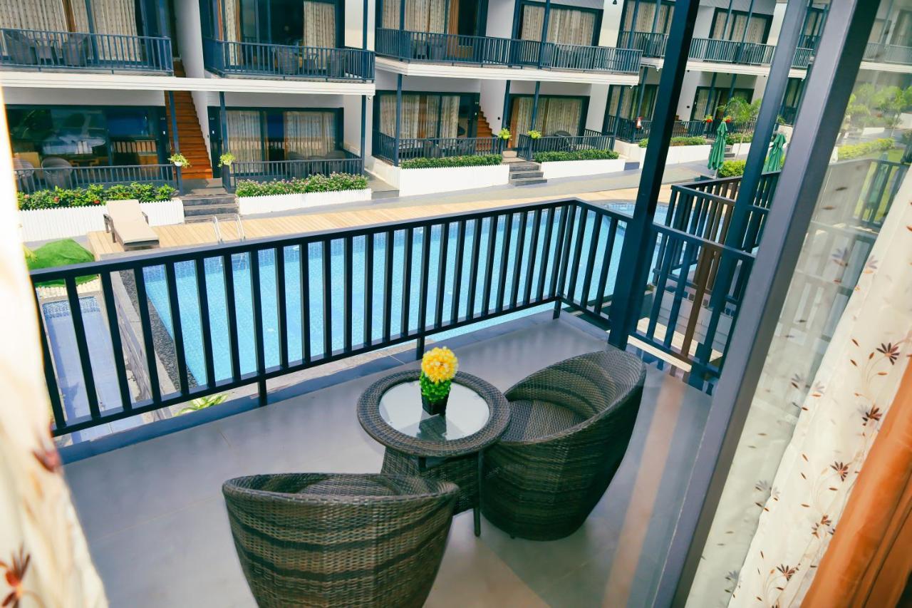 Oralia Resort Ashvem Beach Ngoại thất bức ảnh